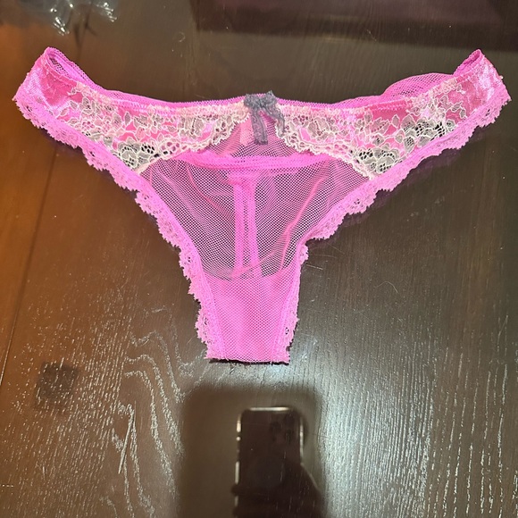 “SET”Victoria’s Secret Bra 36C with Matching Panty - Picture 2 of 8